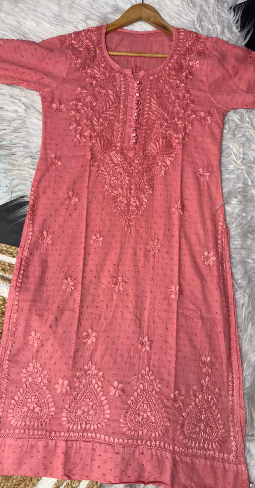 Lucknowi Chikankari Dobby Cotton Kurti