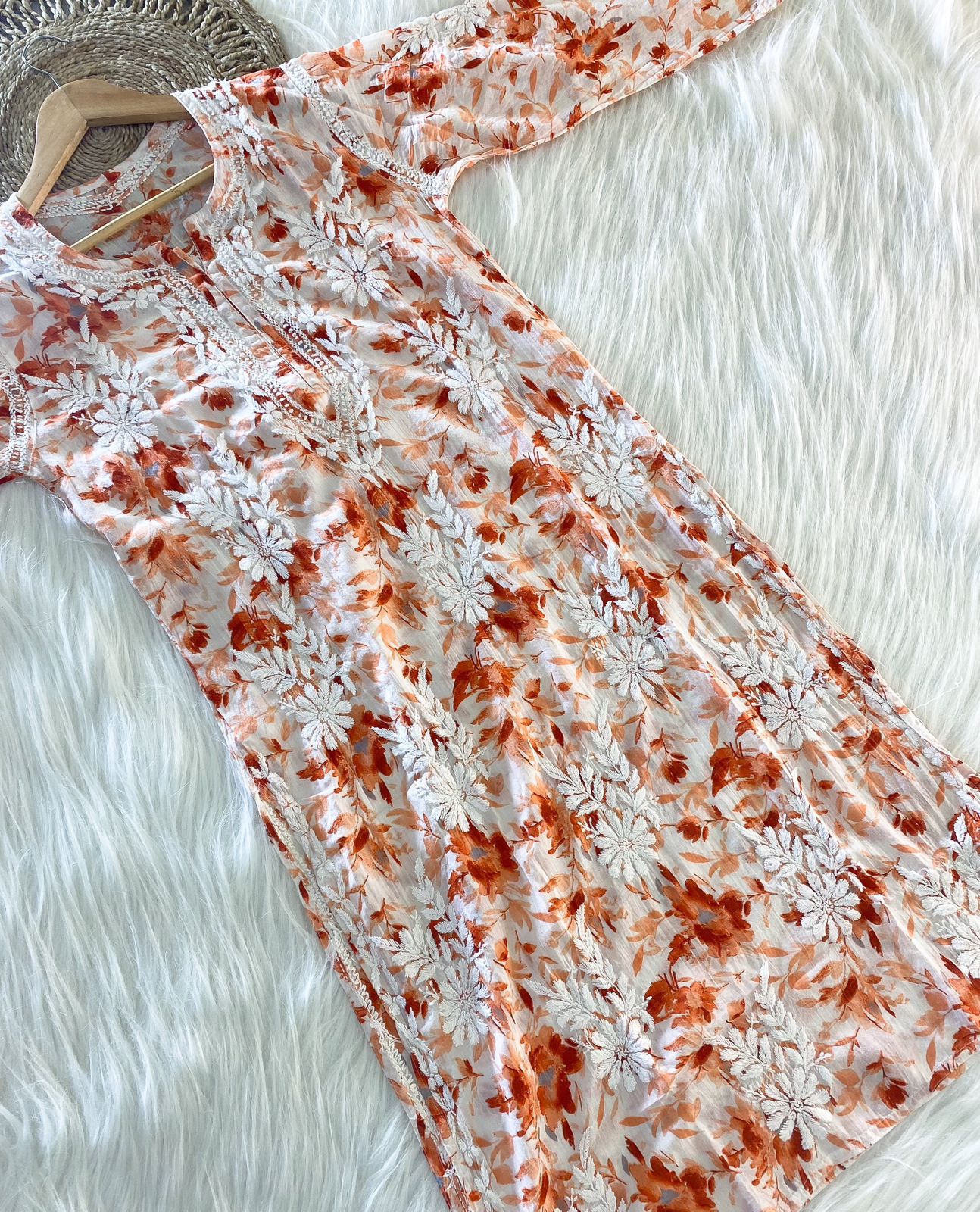 Mul Mul Kurti Chikan